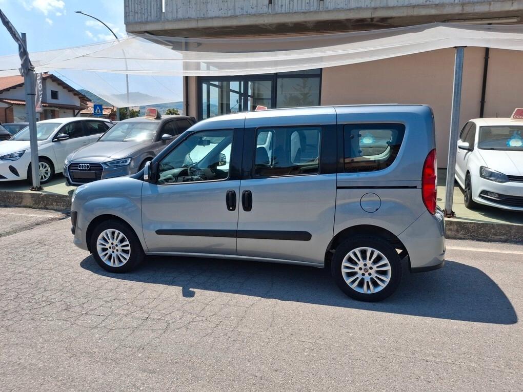 Fiat Doblò 1.6 MultijetDynamic 7 POSTI
