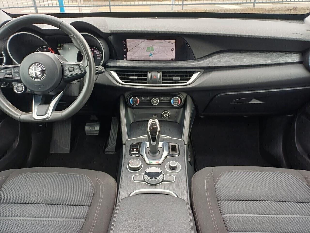 Alfa Romeo Stelvio 2.2 Turbodiesel 190 CV AT8 Q4 Business