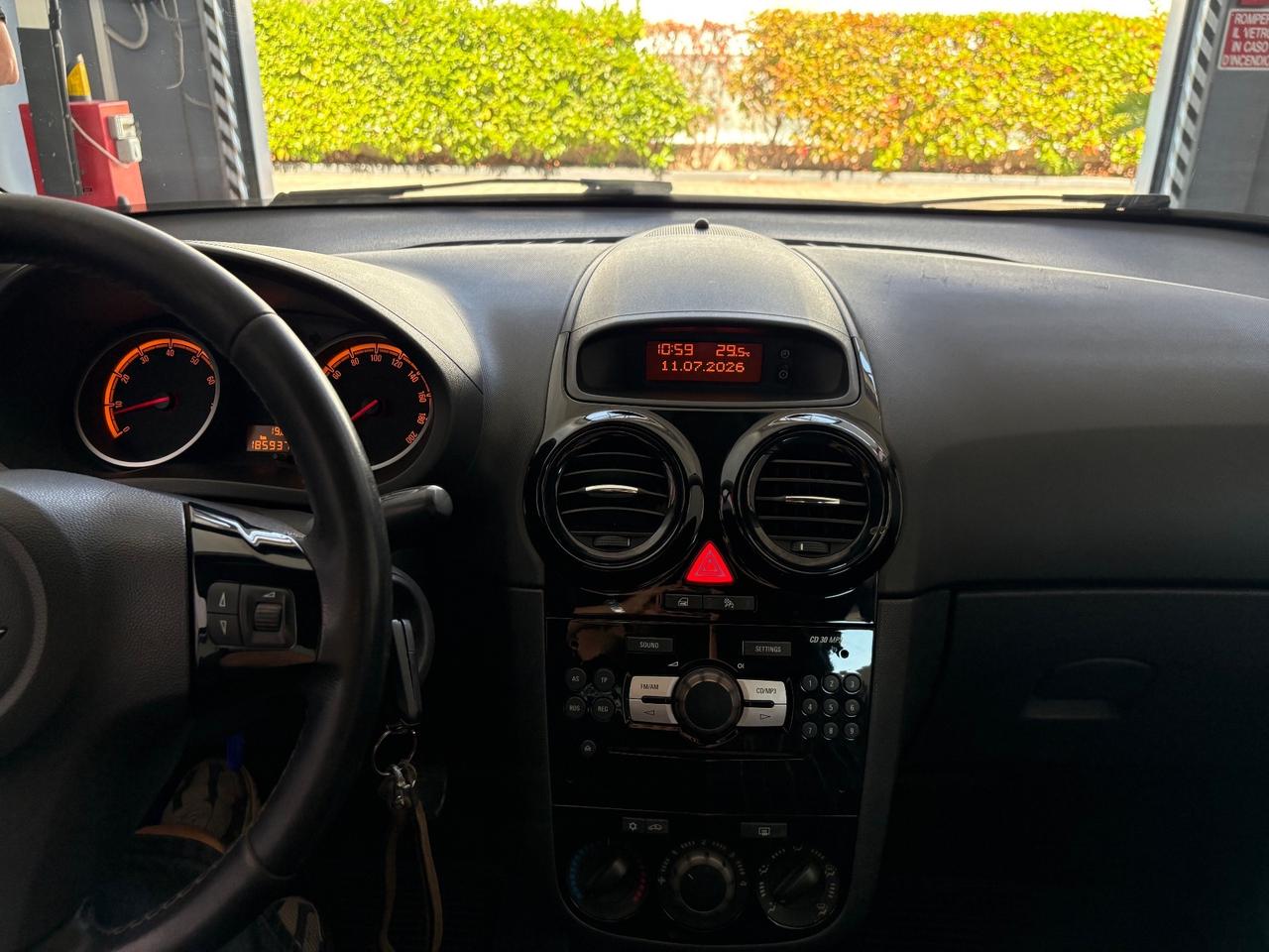 Opel Corsa 1.2 5 porte Enjoy
