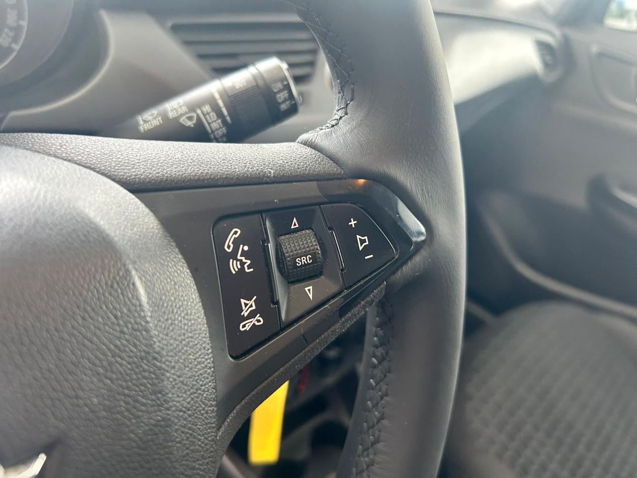 Opel Corsa 1.2B PER NEOPATENTATI 2015