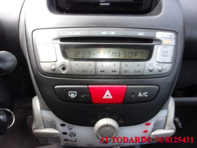 TOYOTA Aygo 1.0 12V VVT-i 5 porte Now Connect
