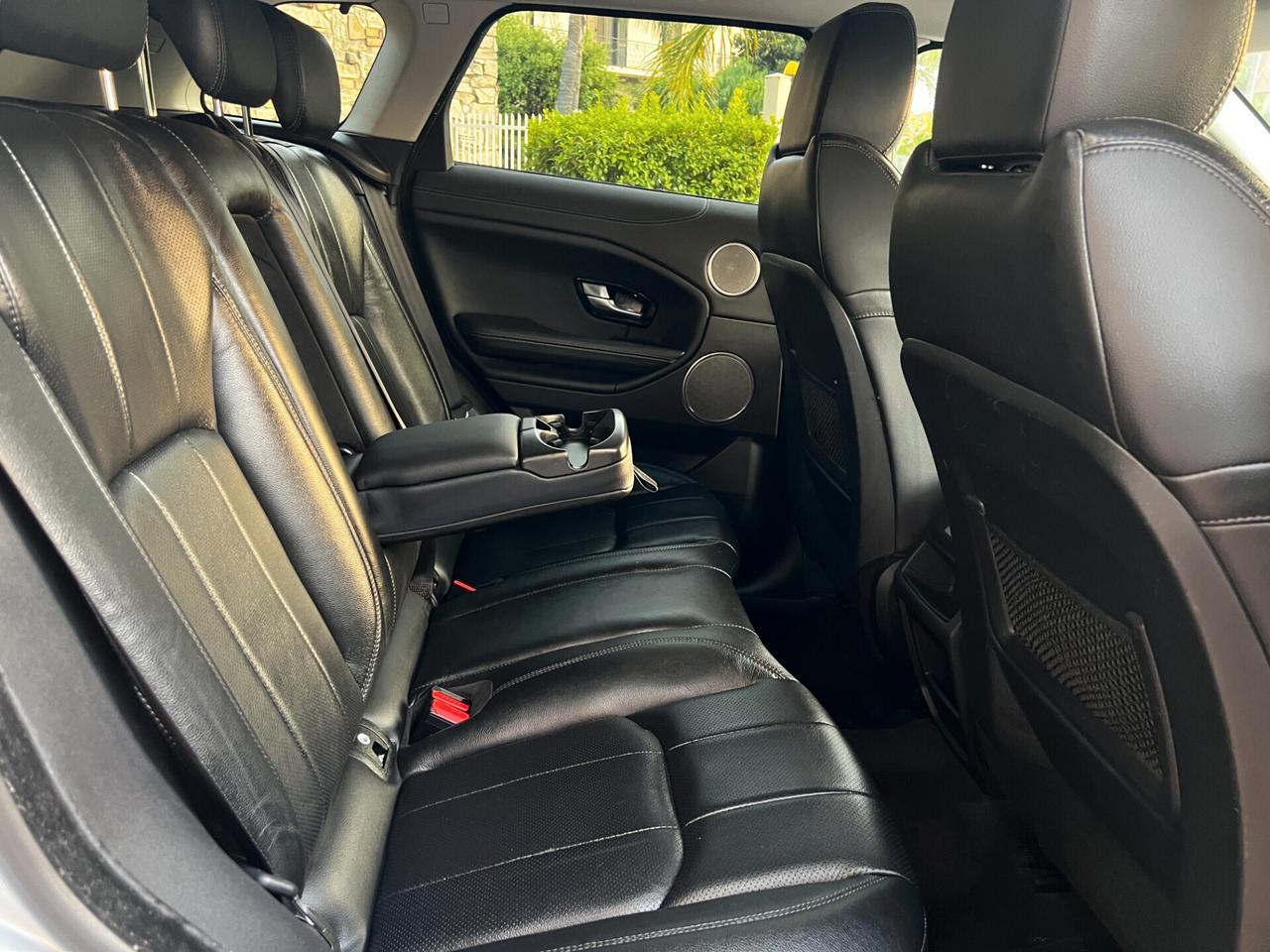 Range Rover Evoque 2.0 150 CV Dynamic-RESTAYLING