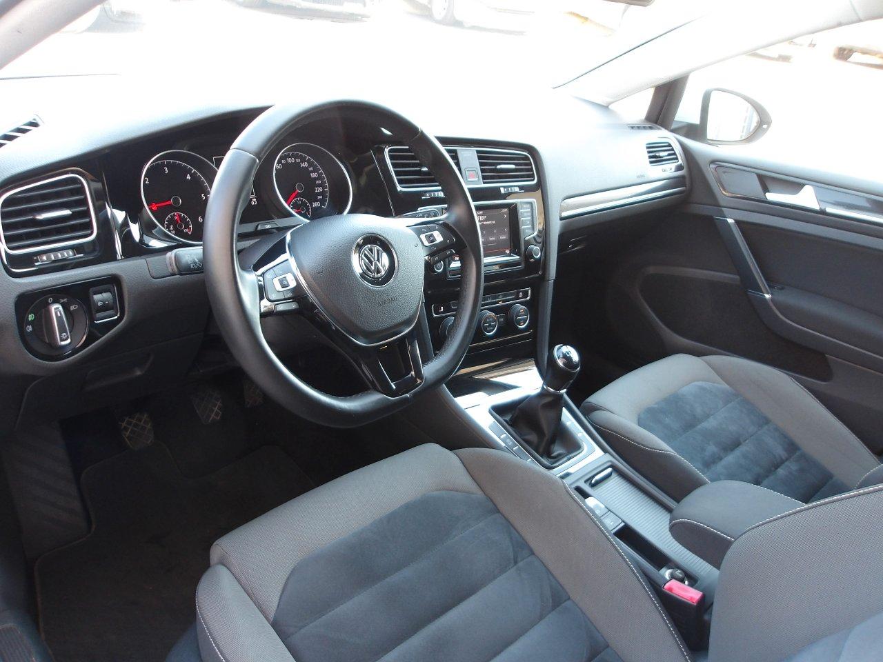 Volkswagen Golf 5 Porte Golf 5p 1.6 tdi Highline 110cv