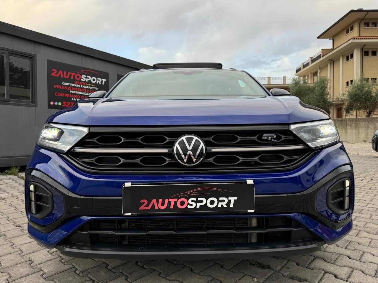 Volkswagen T-Roc 2.0 R LINE TETTO PELLE FULL LED GANCIO TRAINO UNICOPROPRIETARIO TAGLIANDI CASA MADRE VOLKSWAGEN 2023