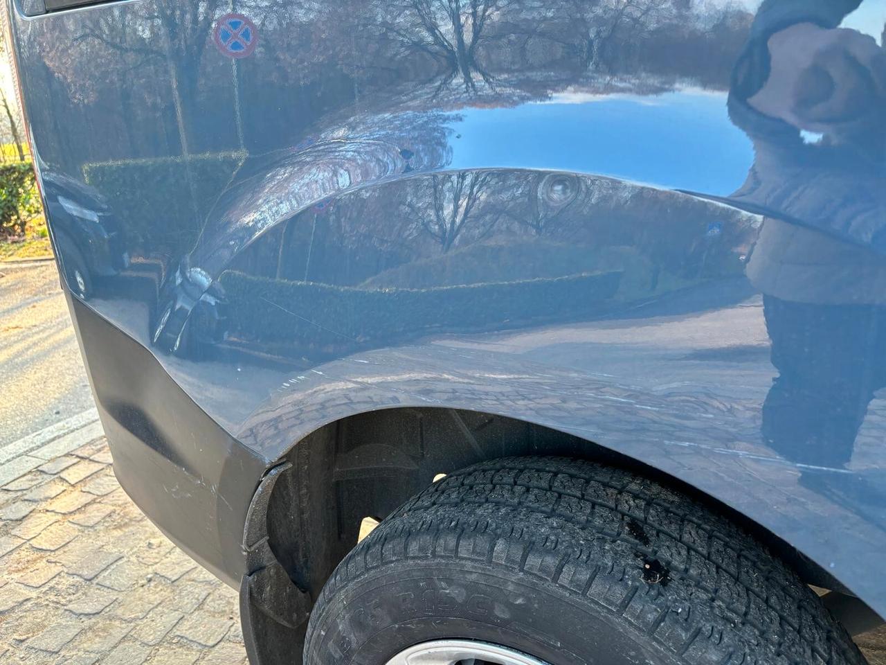 Ford Tourneo Custom IVA ESPOSTA