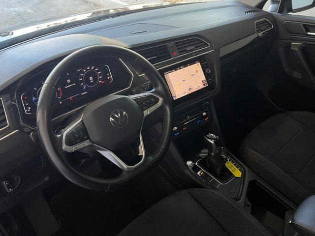 VOLKSWAGEN Tiguan 2.0 TDI 150 CV SCR DSG Elegance