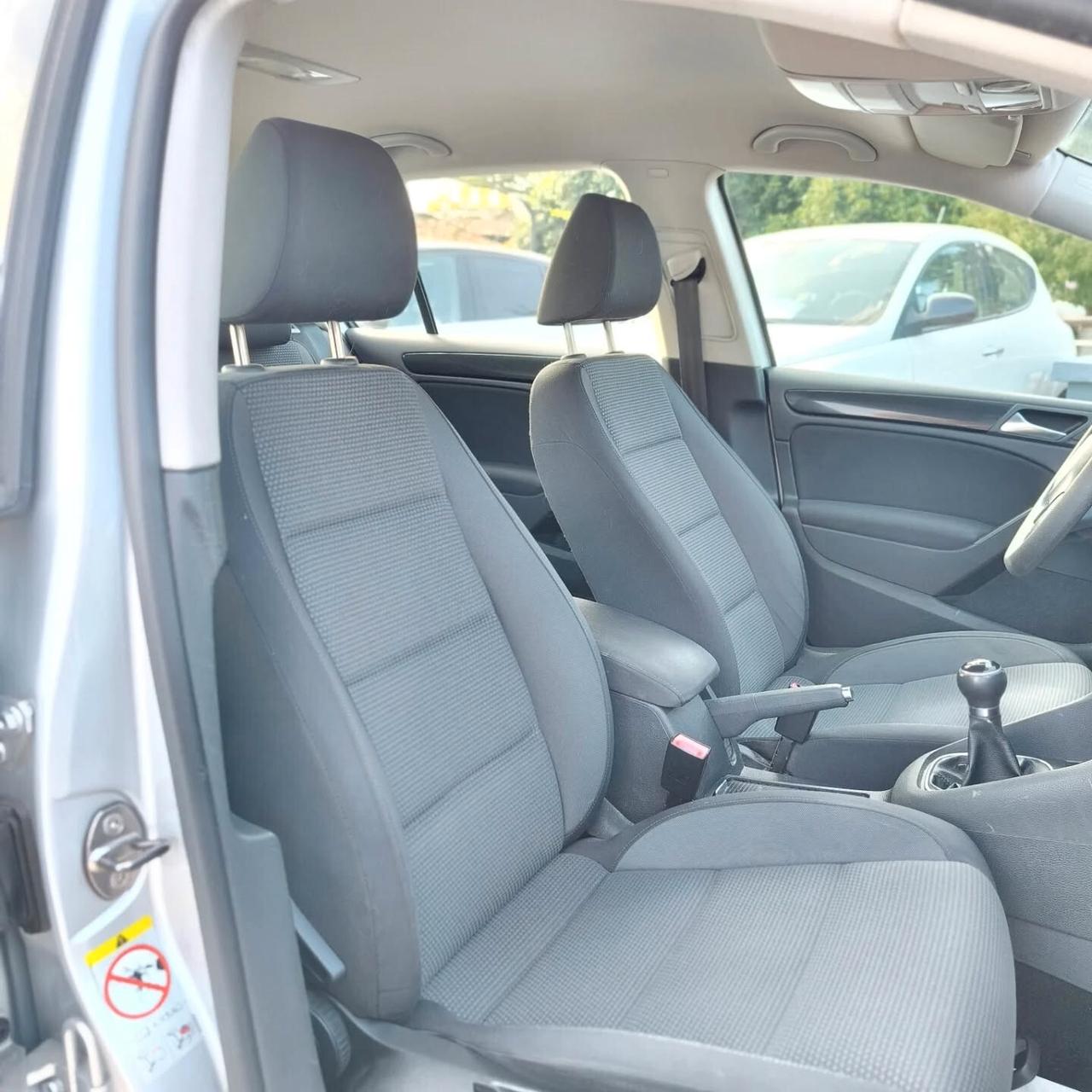 Volkswagen Golf 1.2 TSI SOLI 4990EURO