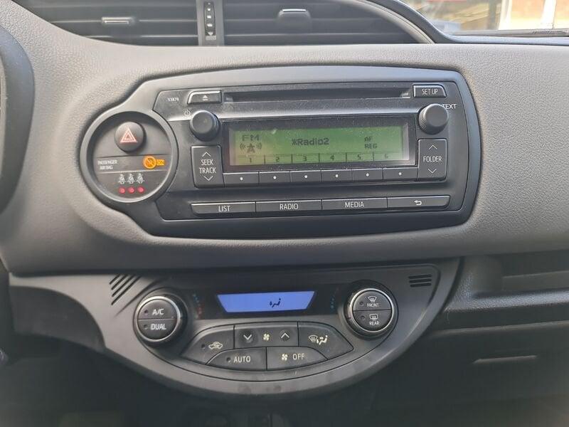 Toyota Yaris 1.5 Hybrid Cool