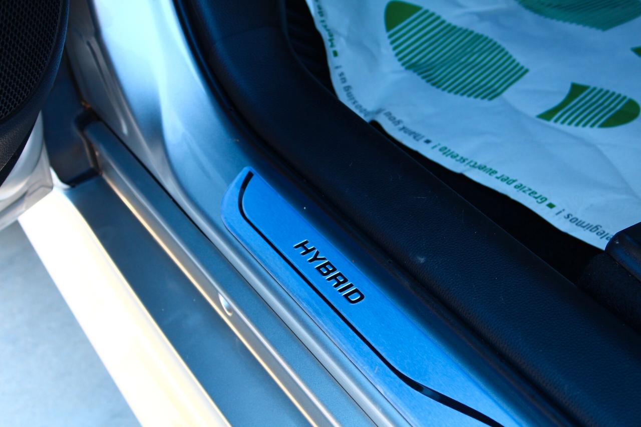 Toyota Yaris 1.5 Hybrid 5 porte Trend