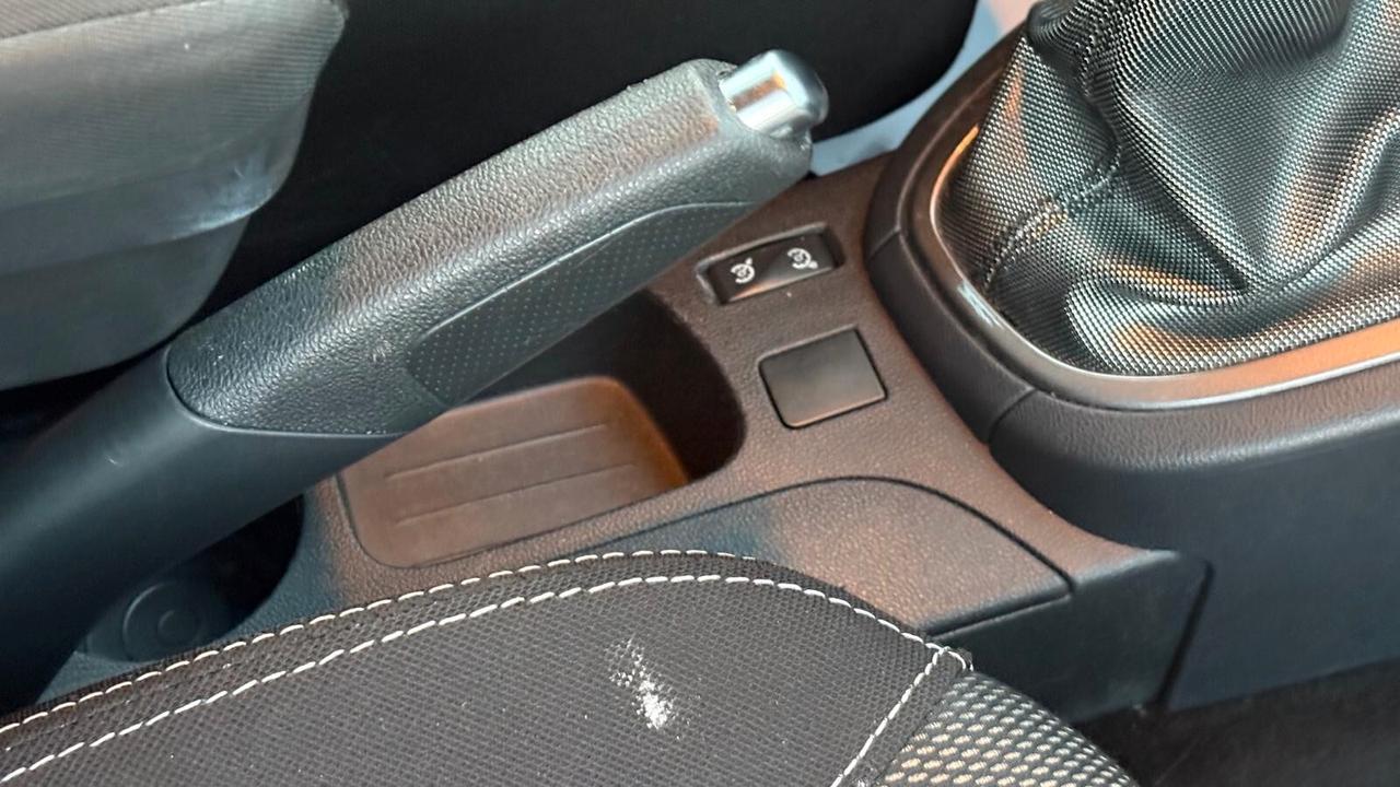 Renault Clio 1.5 dCi 8V 75CV Start&Stop 5 porte Duel