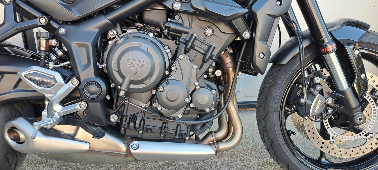 Triumph Trident 660
