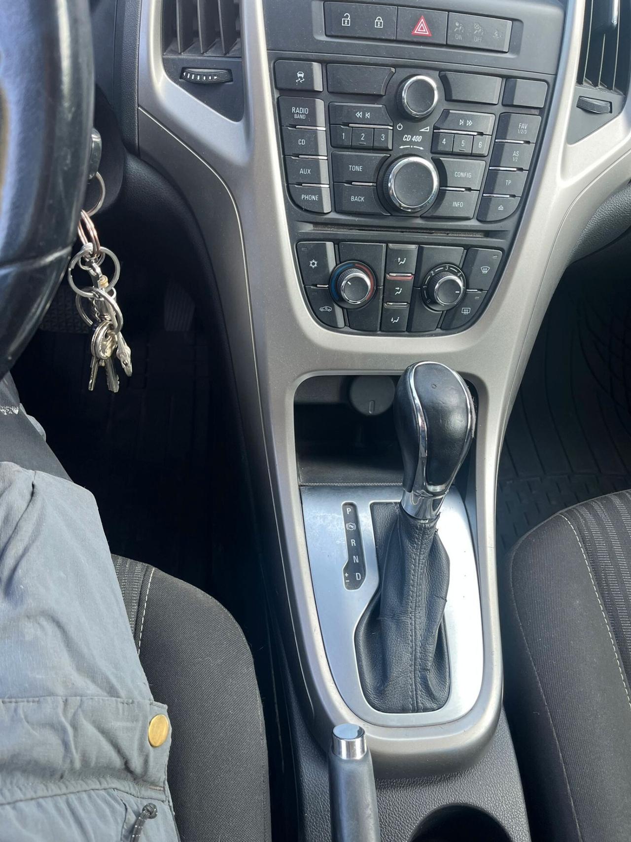 Opel Astra 2.0 CDTI 165CV Sports Tourer Cambio Automatico