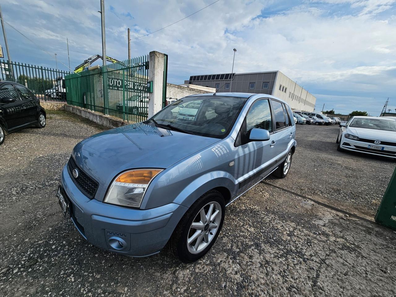 Ford Fusion 1.4 TDCi 5p. Collection