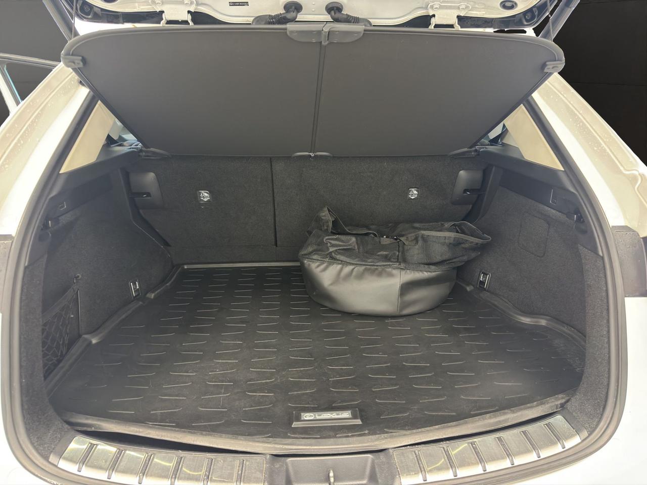 Lexus NX 450h+ 2.5 phev Luxury 4wd 309cv e-cvt