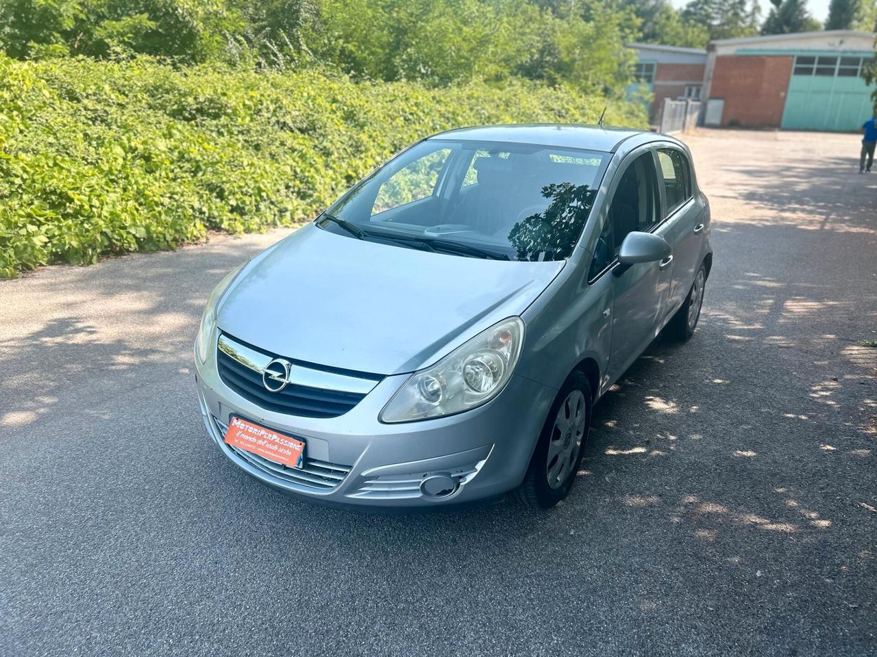 Opel Corsa 1.2 5P Cosmo