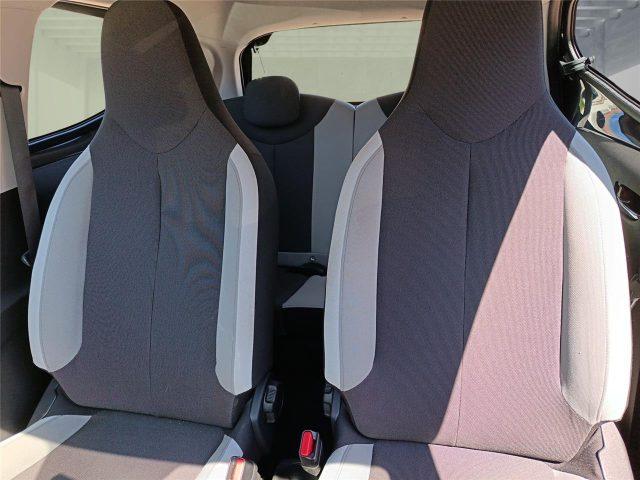 TOYOTA Aygo 2ª serie 1.0 VVT-i 69 CV 5 porte x-business