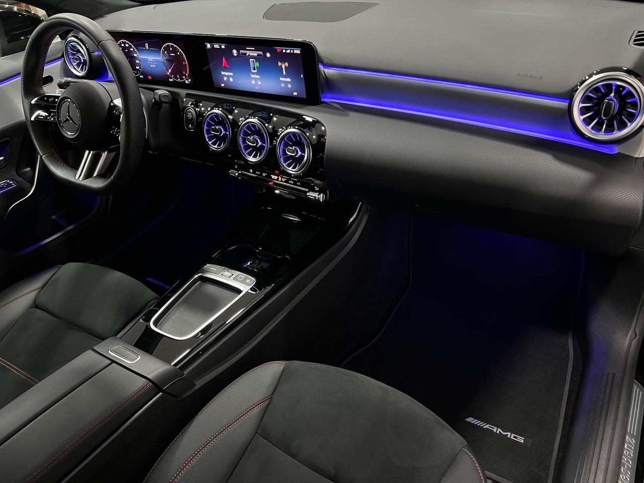 Mercedes Benz A180d Aut. AMG Line Premium 116 cv