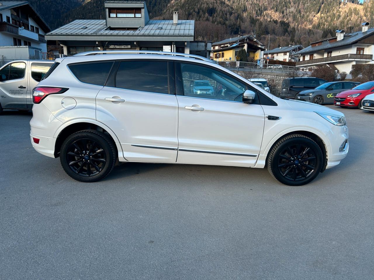 Ford Kuga 2.0 TDCI 180 CV S&S 4WD Powershift Vignale