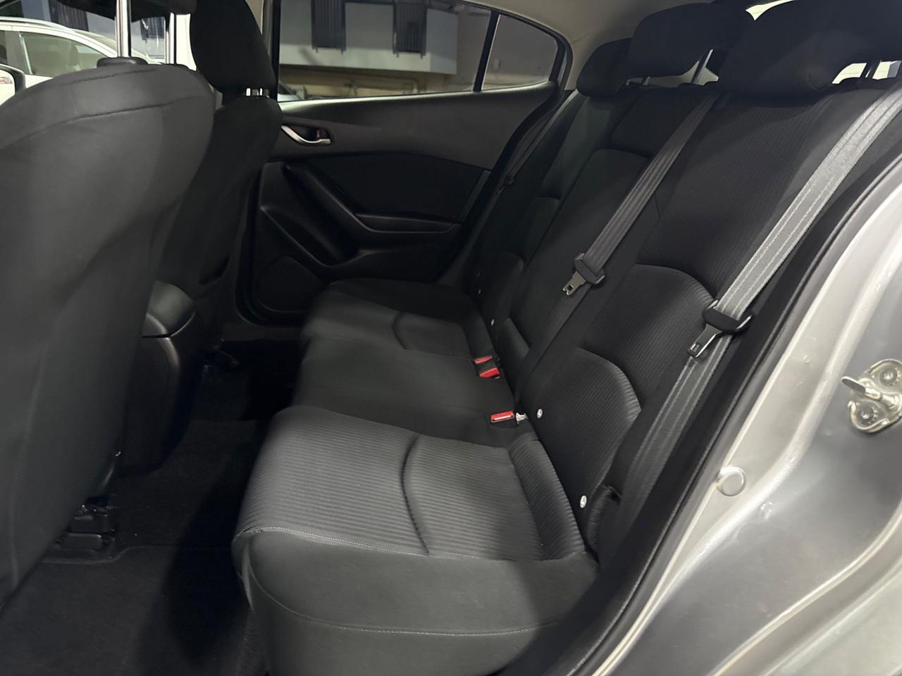 Mazda 3 1.5 2016 full optional nuova