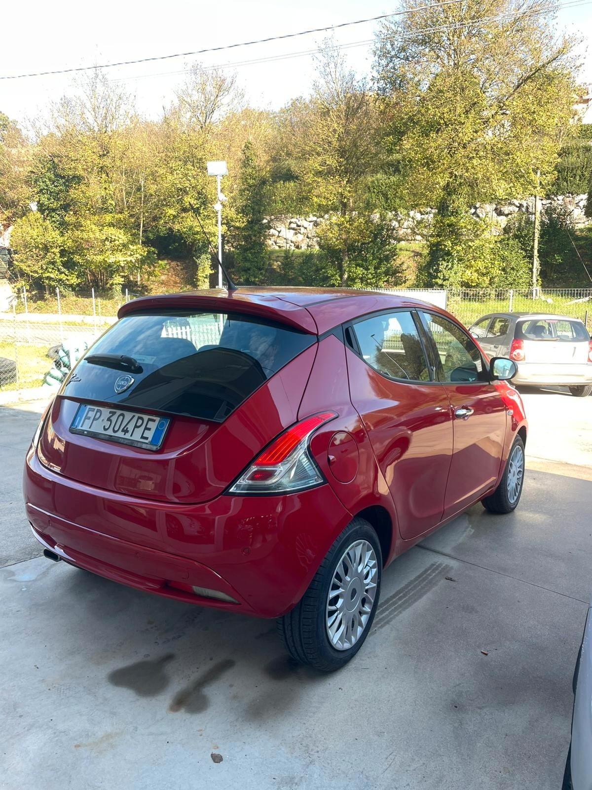 Lancia Ypsilon 1.3 MJT 16V 95 CV 5 porte S&S Elefantino