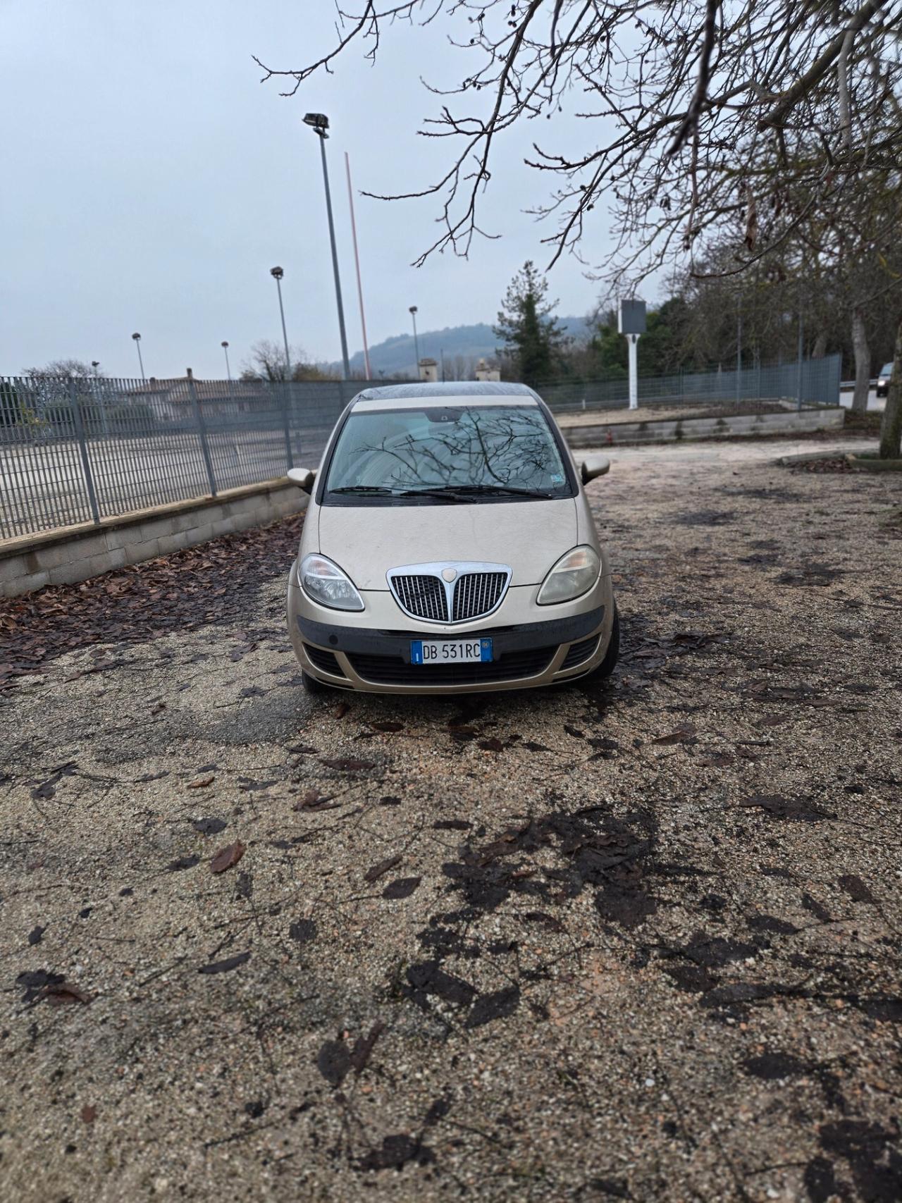 Lancia MUSA 1.4 anno 2006