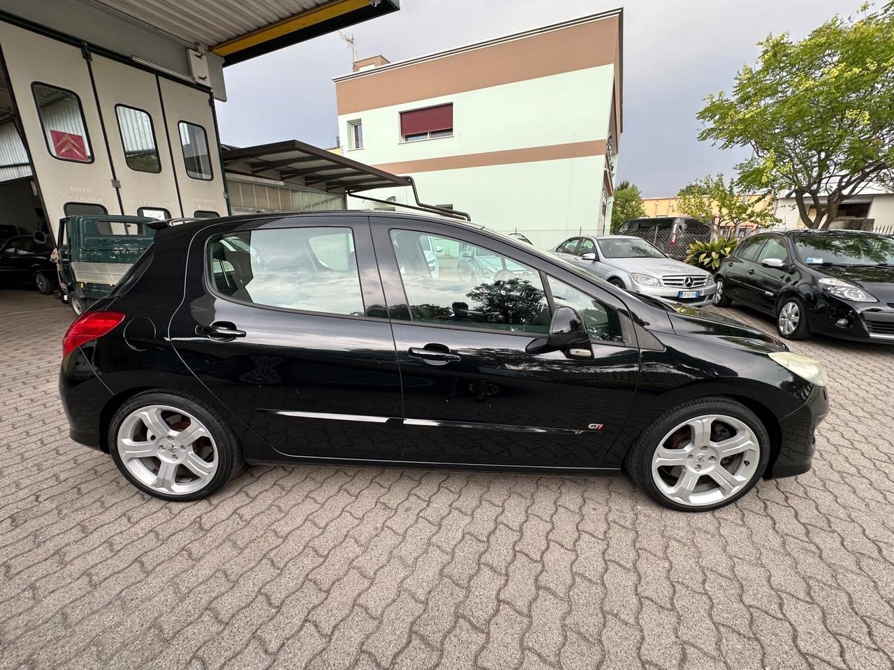 Peugeot 308 1.6 THP 200CV 5p. GTi