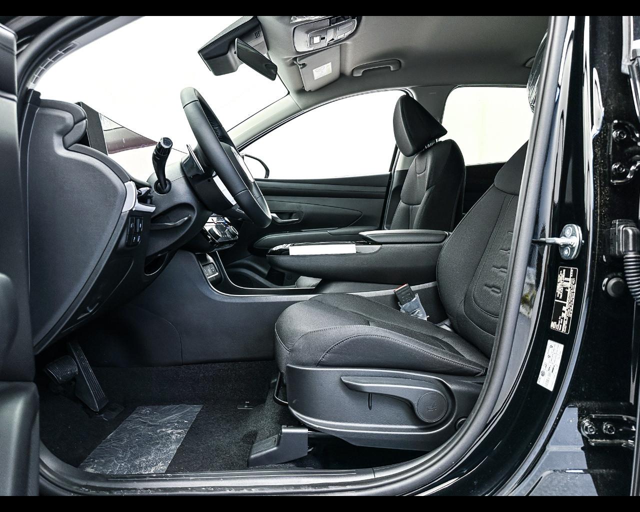 HYUNDAI TUCSON MY26 1.6HEV AT 2WD BUSINESS