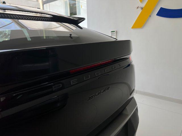 PEUGEOT 3008 Hybrid 145 e-DCS6 GT da?379,00 mensili