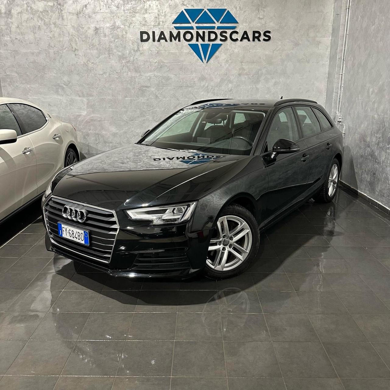 Audi A4 Avant 30 TDI S tronic Business