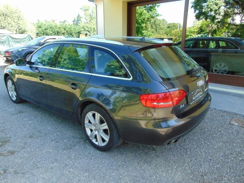 AUDI A4 4ª serie A4 Avant 2.0 TDI 143CV F.AP. ...