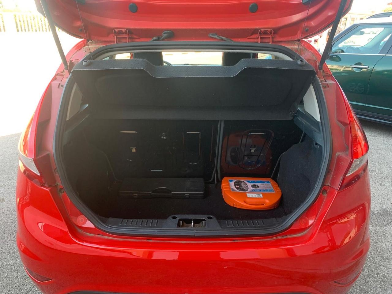 Ford Fiesta 1.2 82CV Neopat.