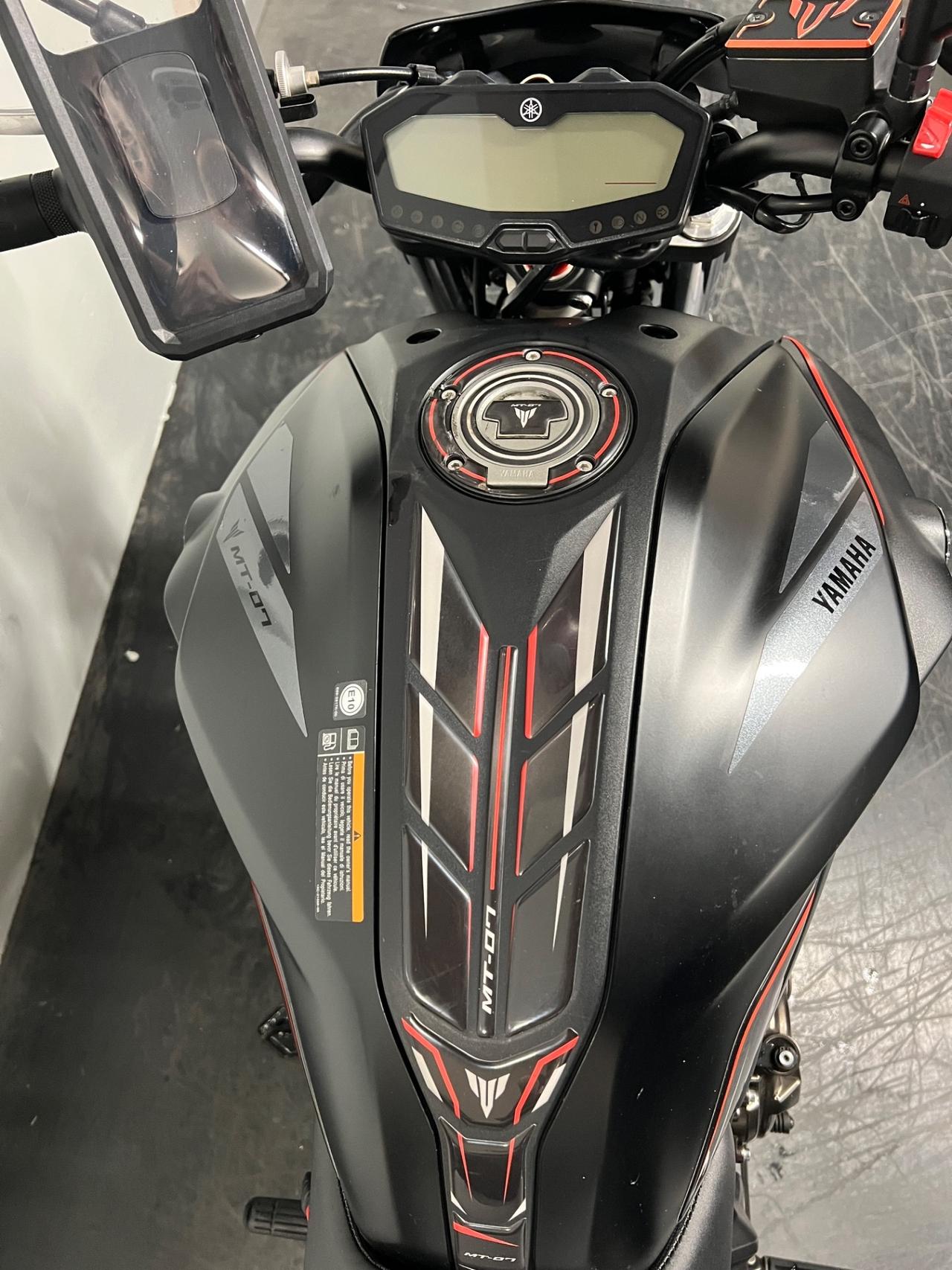 Yamaha MT-07