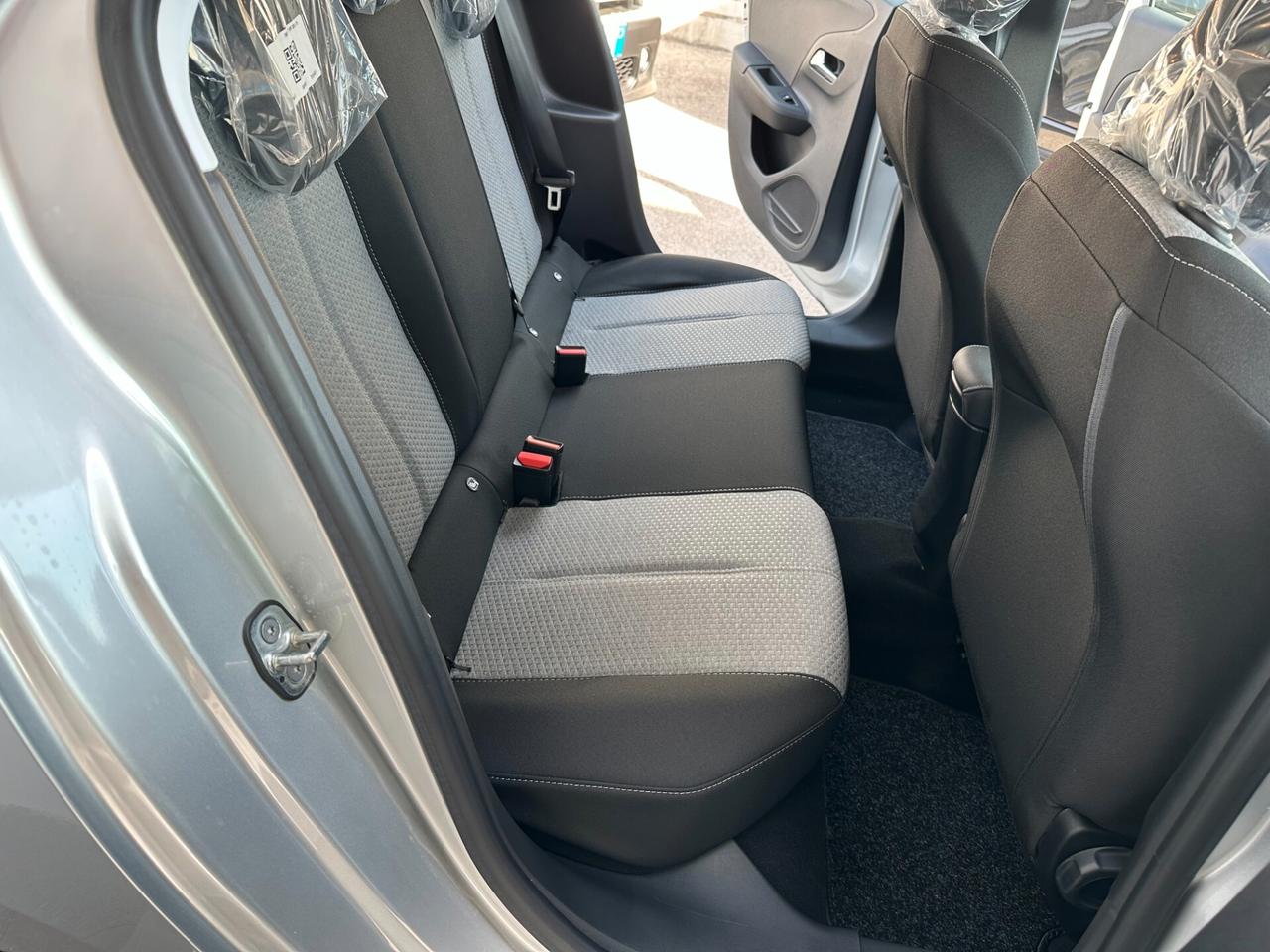 Opel Corsa 1.2 100 CV