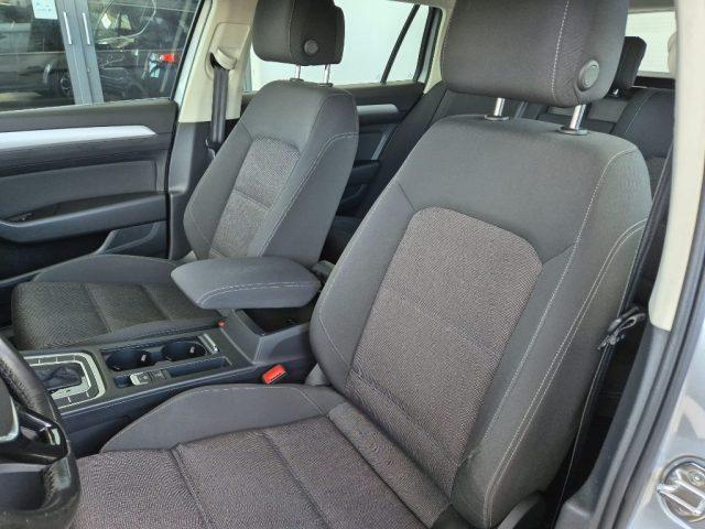 VOLKSWAGEN Passat Variant 1.6 TDI DSG Business BMT
