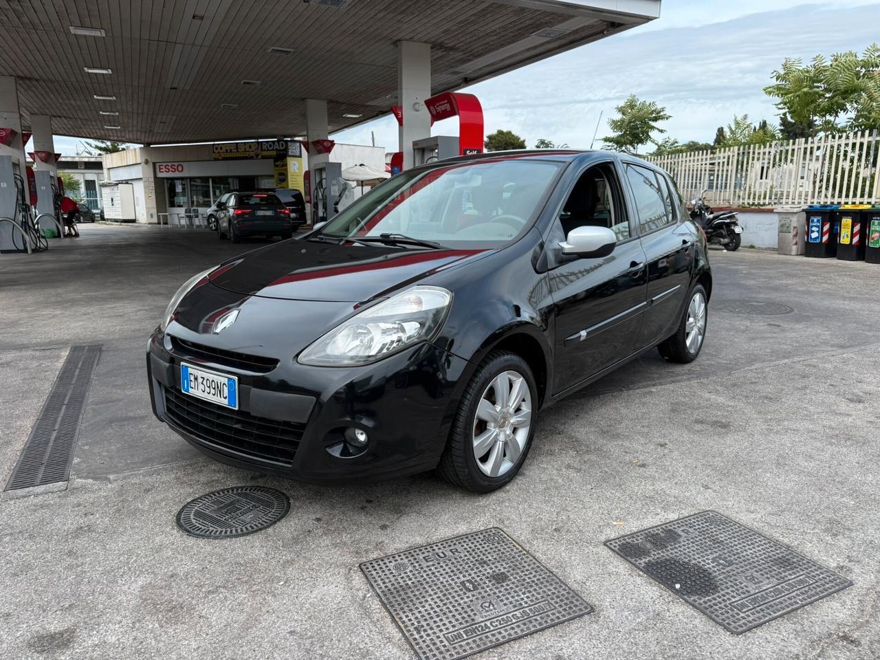 Renault Clio 1.2 SPORT 70MILAKM DA VETRINA