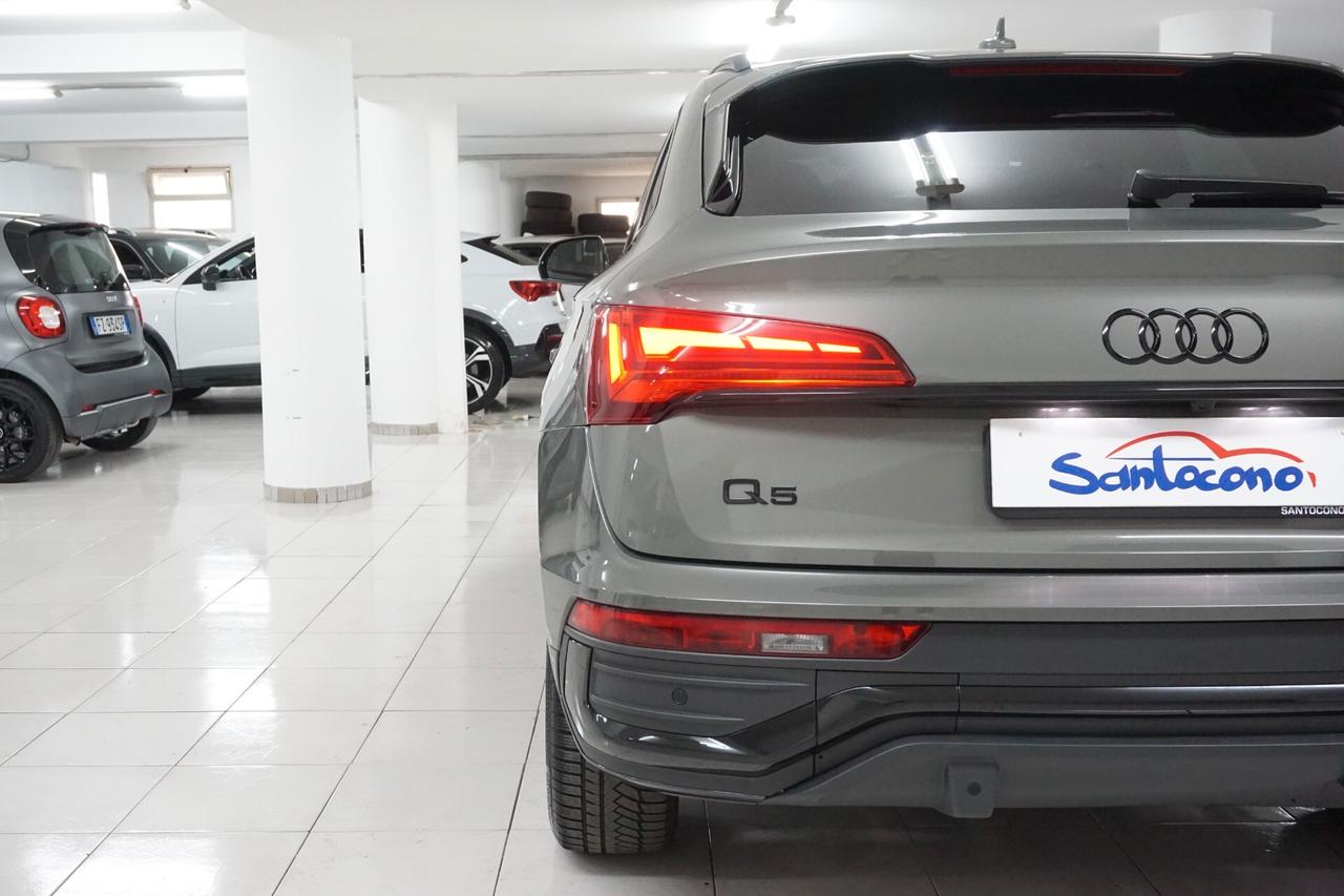 Audi Q5 SPB 40 TDI quattro S tronic S line Identity Black
