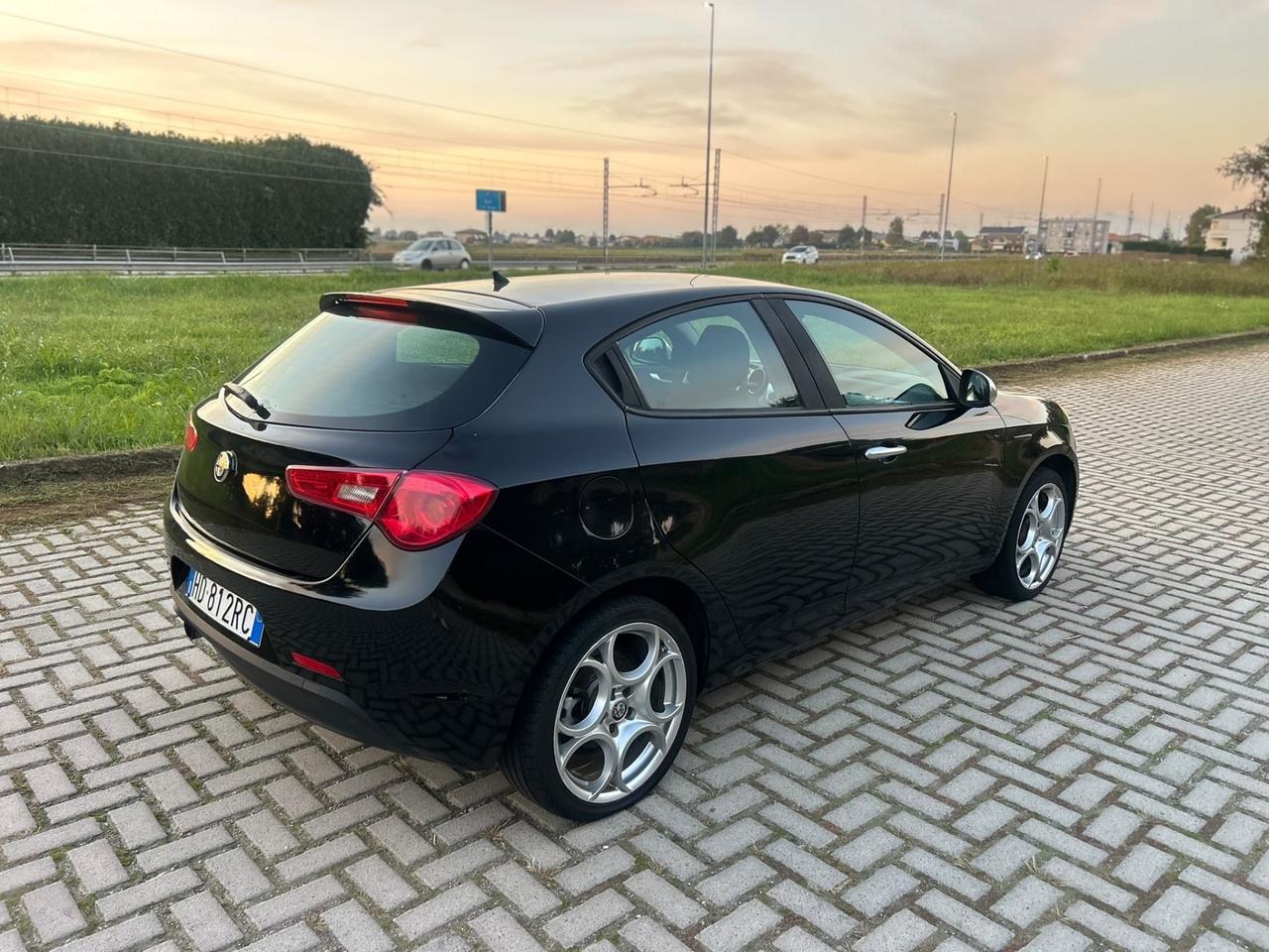 Alfa Romeo Giulietta 1.4 Turbo 105 CV Progression