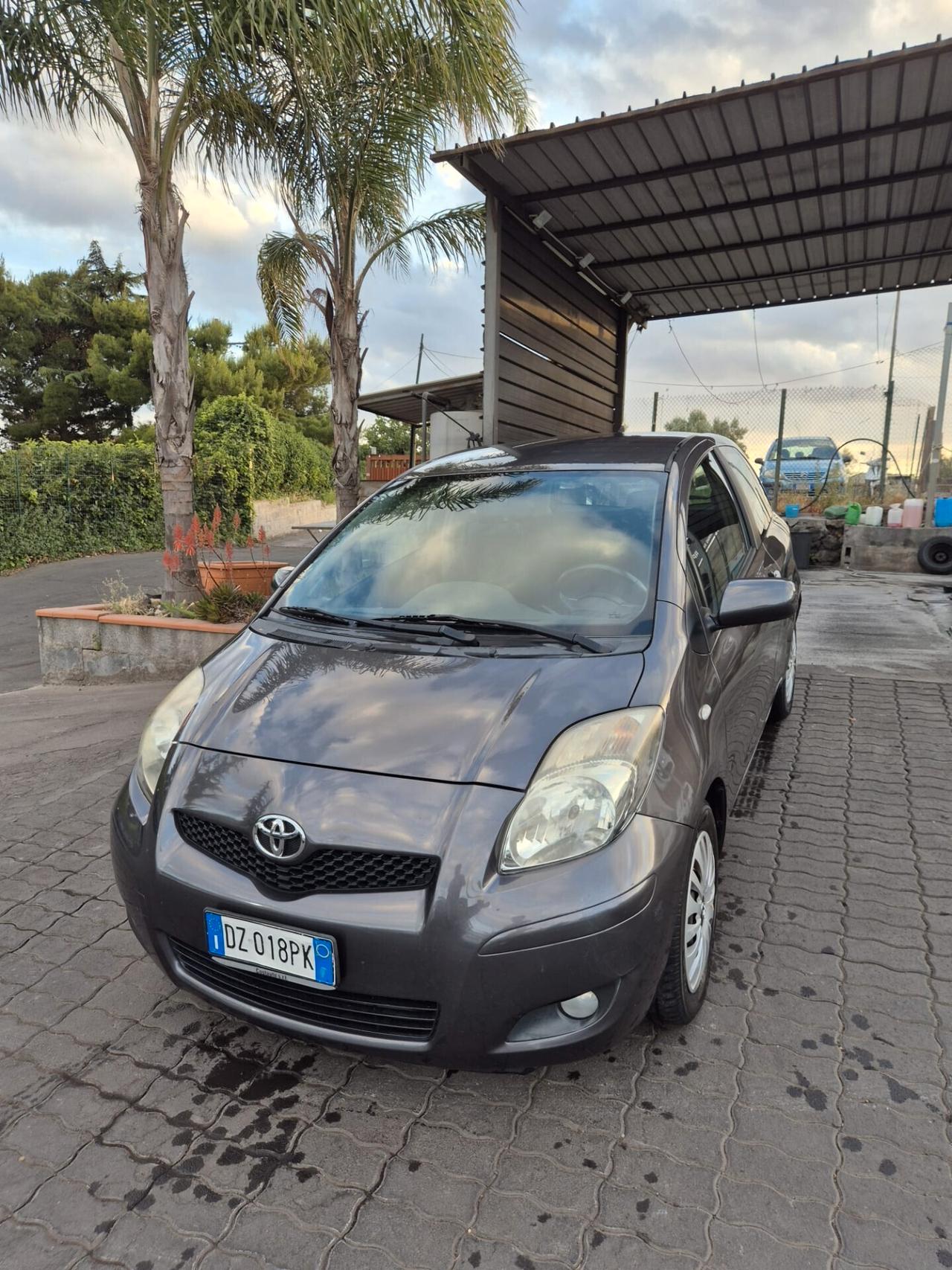 Toyota Yaris 1.4 D-4D DPF 3 porte M-MT Sol