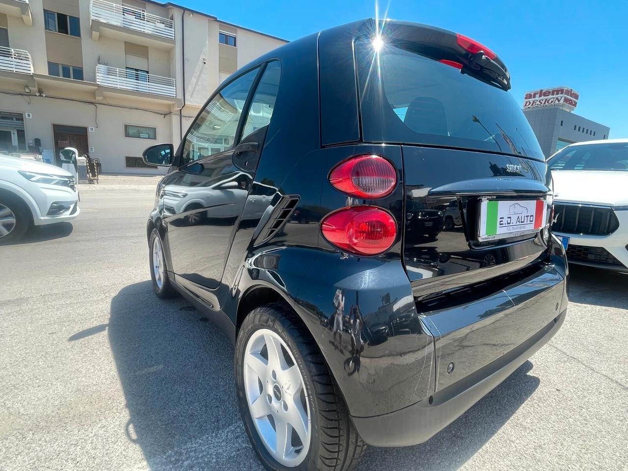 Smart ForTwo 1000 52 kW coupé passion