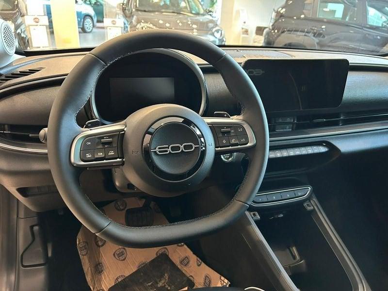 FIAT 600 1.2 hybrid Pop 110cv auto