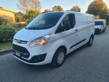 Ford Transit Custom Van 2.2tdci 125cv L1H1 motore nuovo