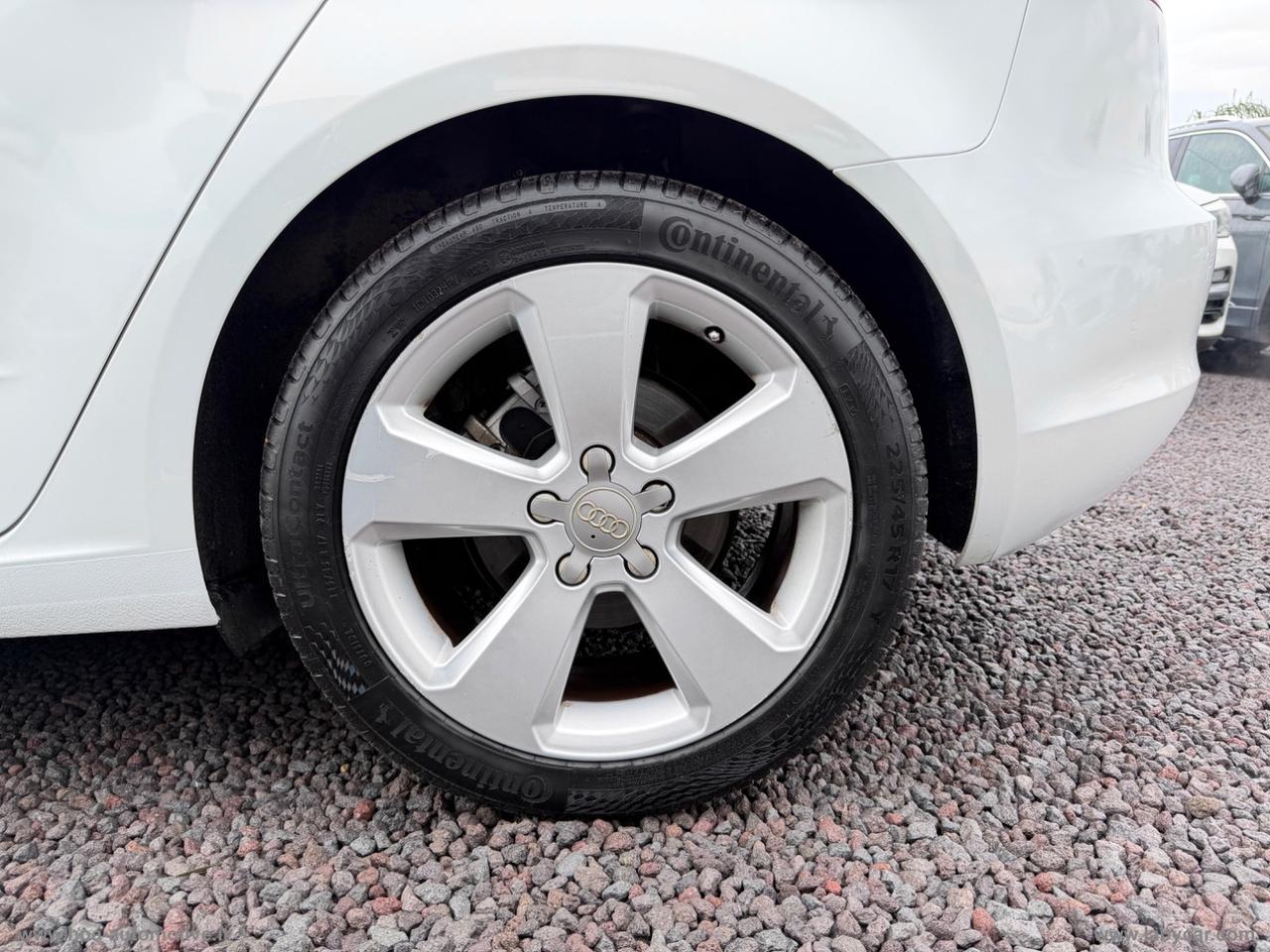 AUDI A3 SPORTBACK 1.6 TDI FULL LED NAVI SPORT