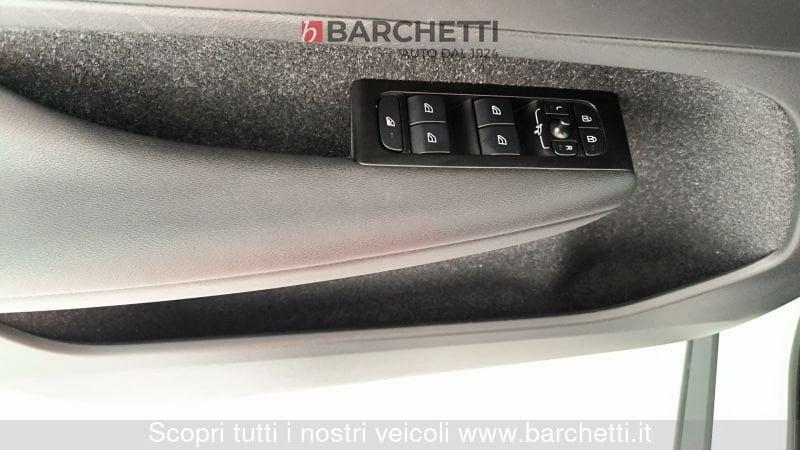 Volvo XC40 (2017----) T2 MOMENTUM CORE
