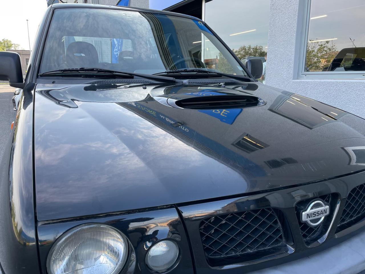 Nissan Terrano II 2.7 Tdi 3 porte SR Safari