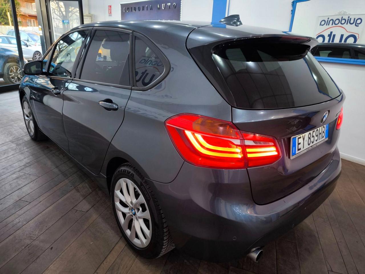 Bmw 2er Active Tourer 218d Luxury