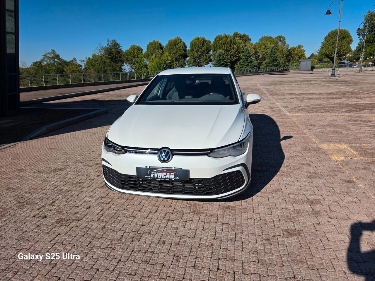 Volkswagen Golf GTE HYBRID elettrica/benzina