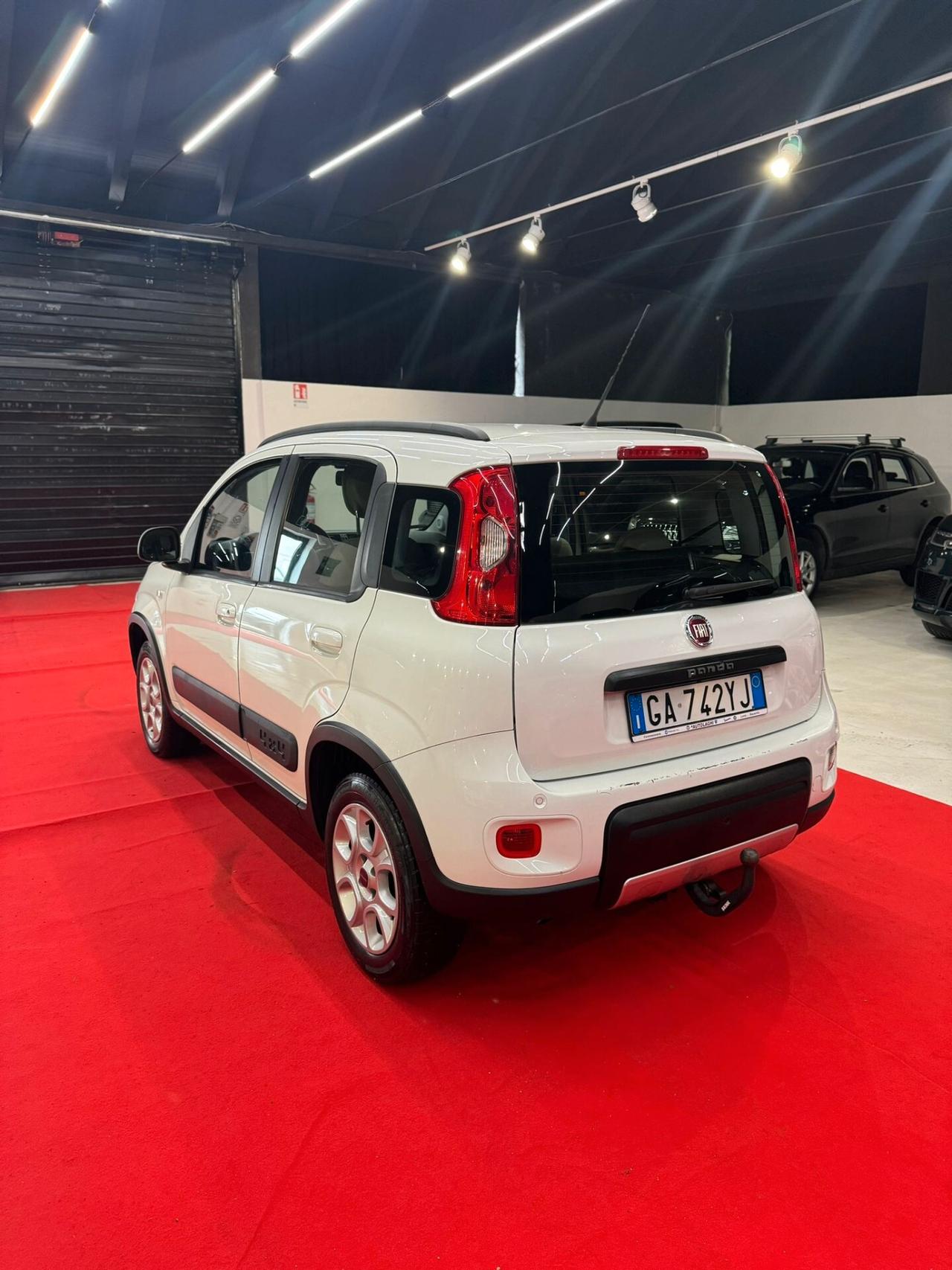 FIAT PANDA 4X4 NEOPATENTATI GANCIO TRAINO