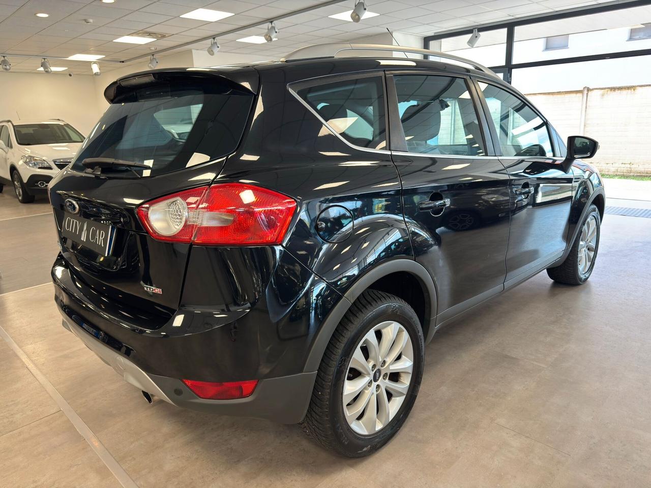 Ford Kuga 2.0 TDCi 136 CV 4WD Titanium DPF