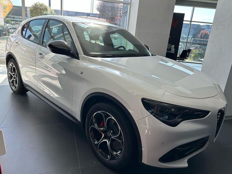 Alfa Romeo Stelvio 2.2 t Sprint rwd 160cv auto