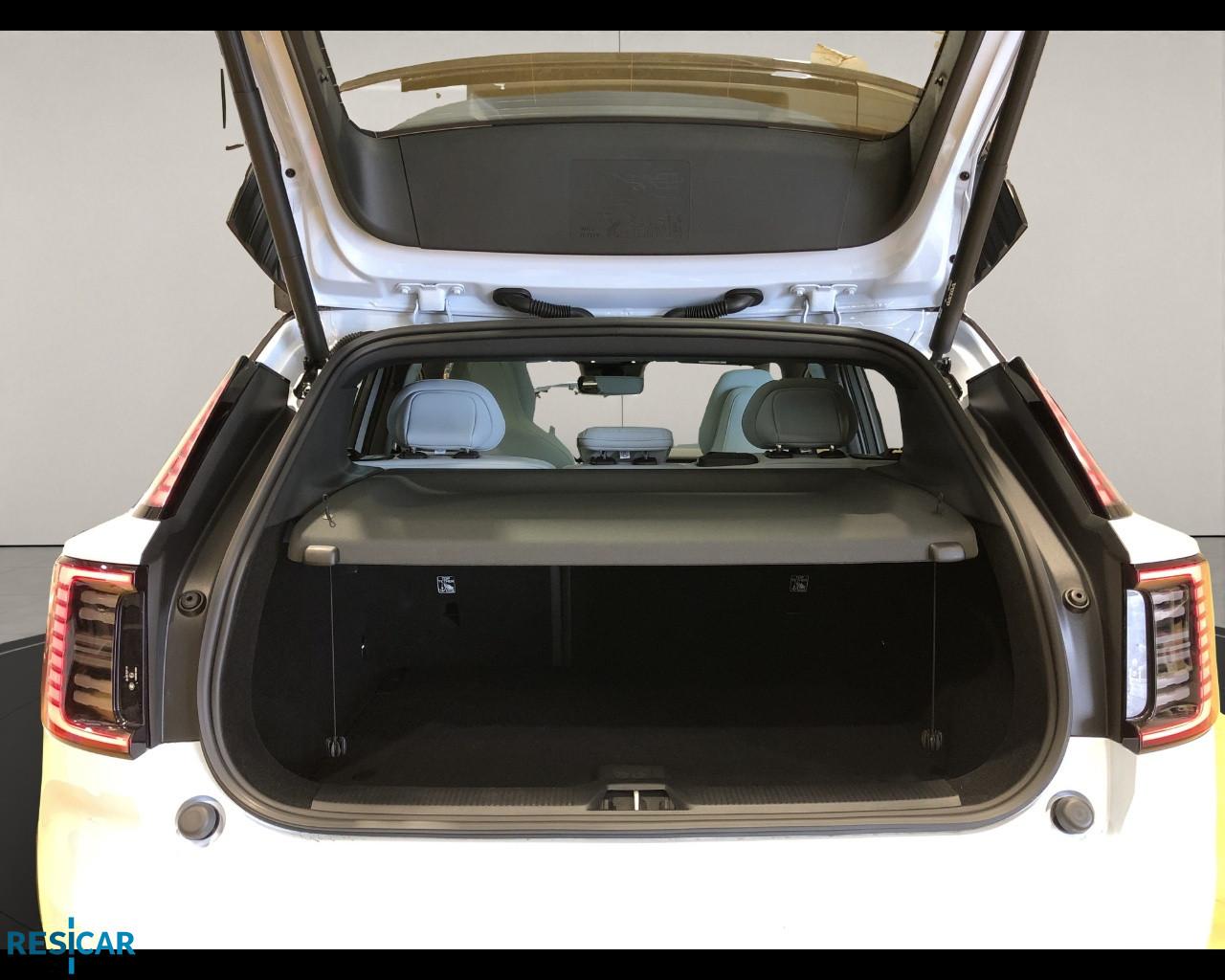 VOLVO EX30 TWIN MOTOR PERFORMANCE ULTRA